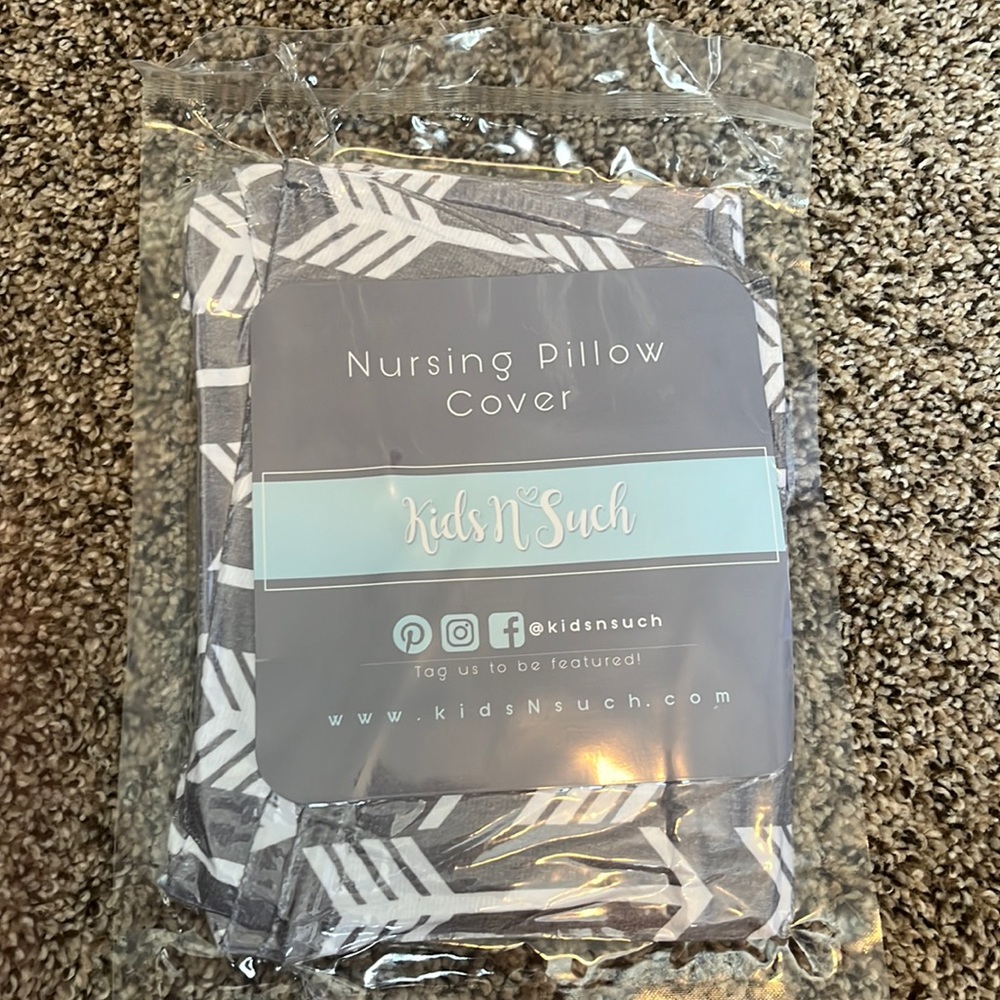 Nursing pillow cover
